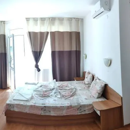 Diva Guest house 2*
